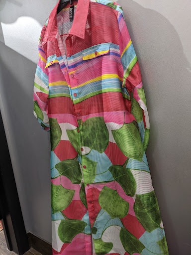 Angeles Fashion Casual Gallery - United States