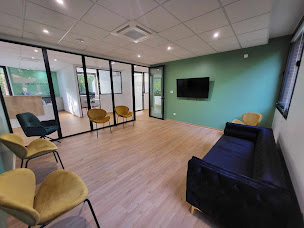 Photo n°2 de Docteur François Tixier à Montigny-le-Bretonneux (Dentiste)