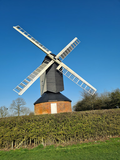 Mountnessing Windmill - Visual