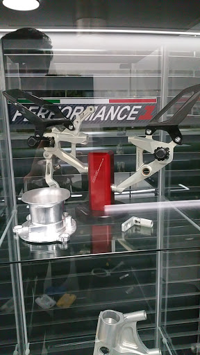 Performance1 - Visual