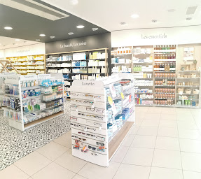 Photo n°12 de Pharmacie de l'Olivier - Matériel Médical - Orthopédie - Médecine naturelle [Niort] à Niort (Magasin de matériel médical)