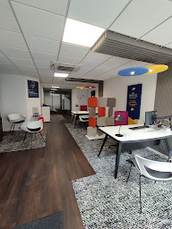 Photo n°2 de Matmut Assurances à Les Andelys (Compagnie d'assurance moto)