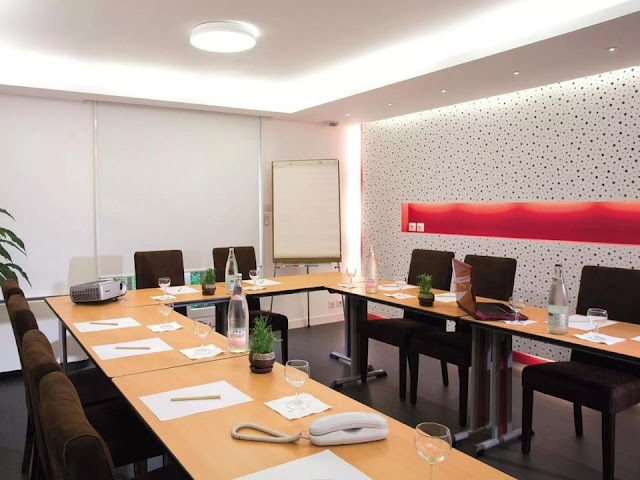 Logis Hôtel Relais de l'Abbaye by null