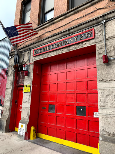 FDNY Engine 237 - Visual