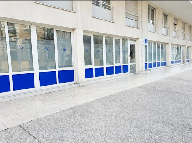 Heures d'ouverture de Violaine Détrie, avocate à Grenoble en droit de la famille, droit des mineurs, droit pénal et dommages corporels