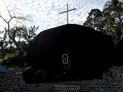 Photos of Monast&egrave;re Du Mont FEBE