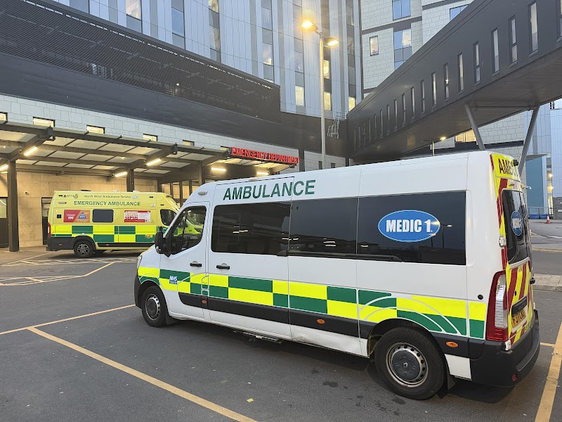 Medic 1 photo 2