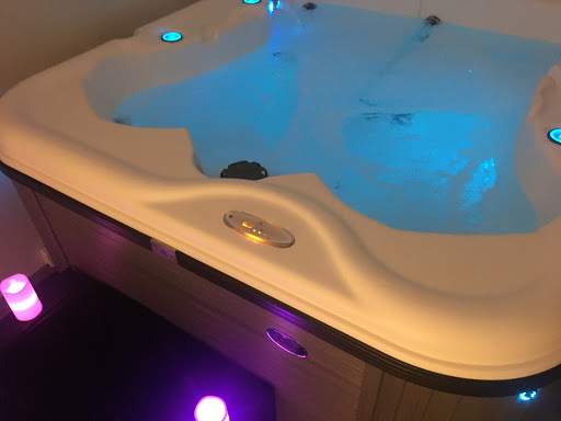 Bulle de Rêves - Chambre d'hôtes avec spa privatif Gallery - France