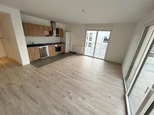 Photo n°25 de Idéal Intérieur & Extérieur - Artisans Certifié RGE - Menuiserie générale / Isolation thermique à Tours et Fondettes. à Fondettes (Atelier de menuiserie)