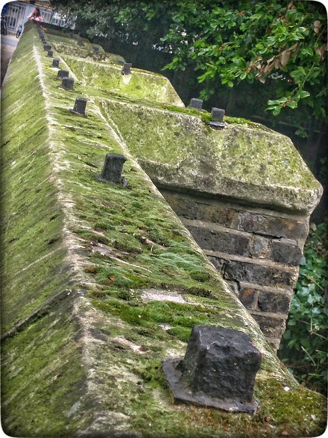 Malet Street Gardens