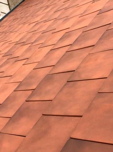 Couvreur 91 ACHARD - Dépannage toiture - Réparation fuite toiture - Pose de gouttières