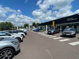 Photo n°39 de RENAULT SAINT LO - BODEMERAUTO à Saint-Lô (Vendeur de voitures d'occasion)