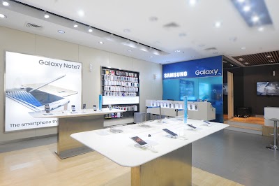 Photos of Samsung Experience