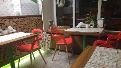 Photos of La Prima Pizza