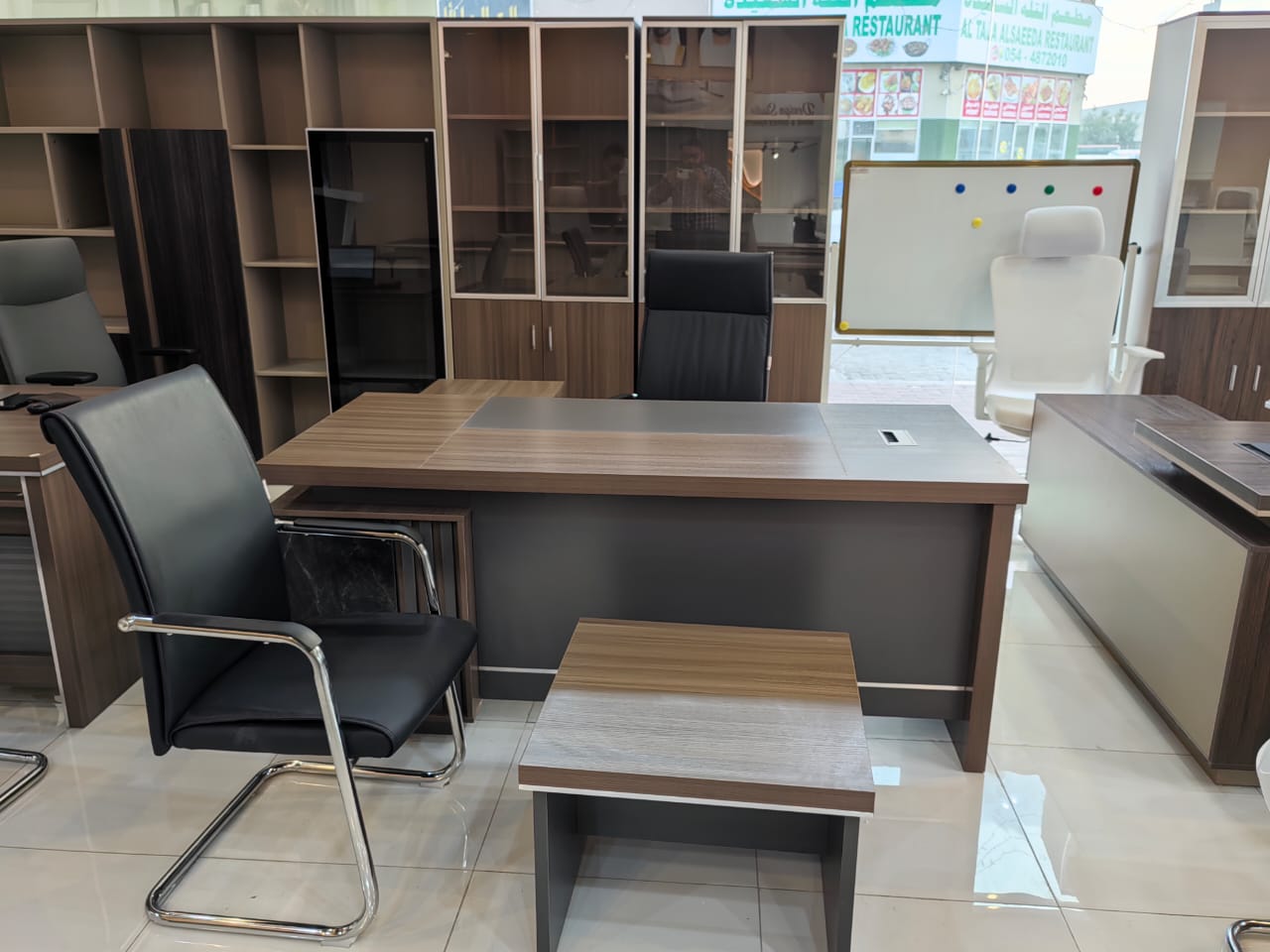 Neo Front and YI ONE Office & Home Furniture - صورة 5
