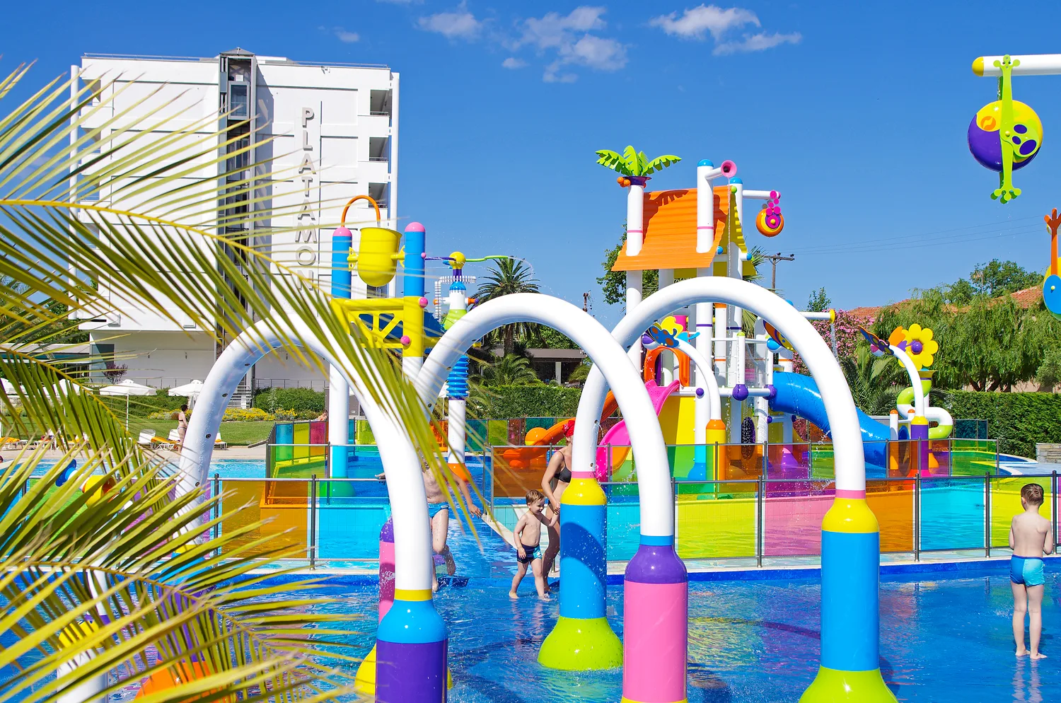 Cronwell Platamon Resort
