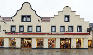 Photo n°4 de Calvin Klein Outlet à Roppenheim (Magasin de vêtements pour femmes)