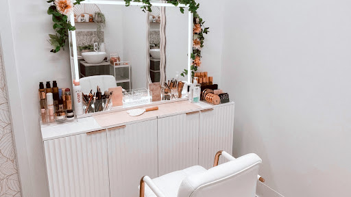 Glam Room Beauty Studio - Thumbnail
