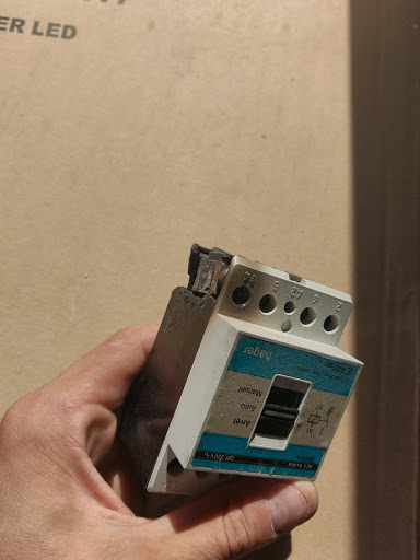 Renov'on Électricien - Thumbnail