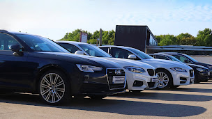 Photo n°14 de Neway Motors à Eysines (Concessionnaire automobile)