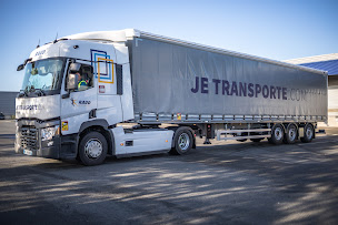 Photo n°5 de Transports RAUD - Logistique Champenoise de la Menuiserie (LCM) - Groupe MOUSSET-JETRANSPORTE à La Chapelle-Saint-Luc (Société de transport routier)