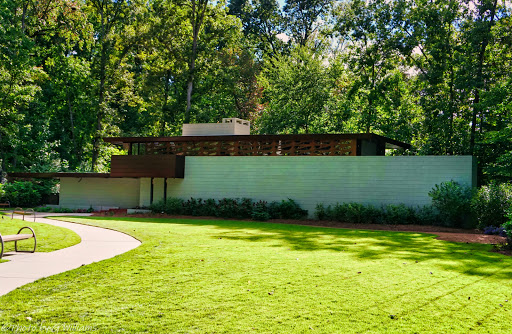 Frank Lloyd Wright’s Bachman-Wilson House - Thumbnail