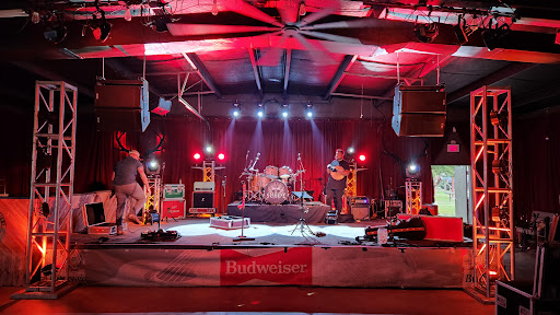 Buck's Backyard - Visual