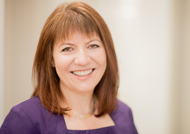 Queens Gate Orthodontics Phone number