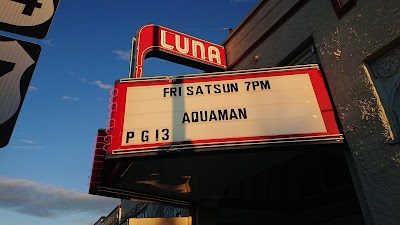 Luna Theater