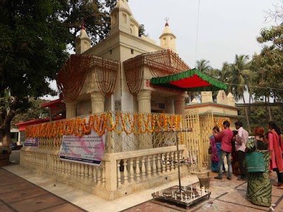 Photos of Baba Loknath Brahmmachari Mandir