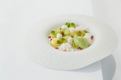 Photos of Table Art ( Professional & Fine Dining Tableware)