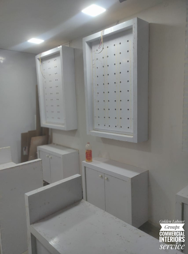 Commercial Optical Shop Interior Services – Golden Labour Group