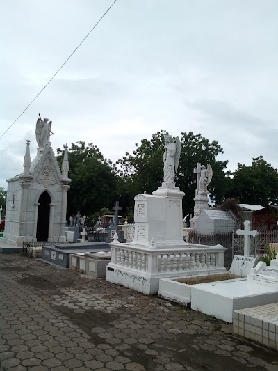 Photos of Cementerio municipal