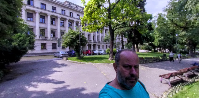 Градската градина телефон