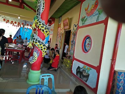 Photos of Kelenteng Leng San Keng