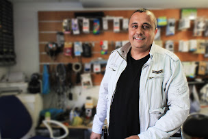 Photo n°6 de Aya Phone à Marseille (Magasin de téléphonie mobile)