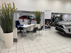 Photo n°4 de Toyota - Team Toy 75 - Paris 12e à Paris (Vendeur de voitures d'occasion)