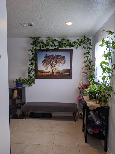 ElemenTree Yoga Studio - Visual
