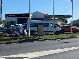 Photo n°7 de RENAULT CASSENEUIL - Garage Jérôme RIEUCAUD à Casseneuil (Garage automobile)