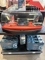 Photo n°13 de Autodistribution à Grasse (Magasin d'accessoires pour poids lourds)