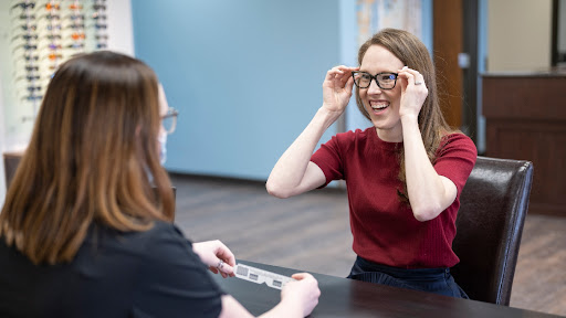 Rockwood Eyecare Logo