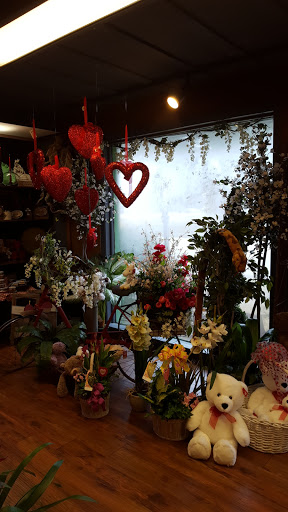 Angleton Flower & Gift Shop - Thumbnail