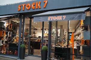 Photo n°1 de Stock 7 Auray à Auray (Magasin de chaussures)