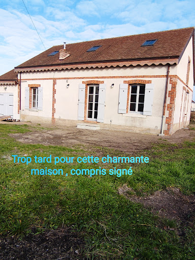 Aldjia HUSSON - iad France - Thumbnail