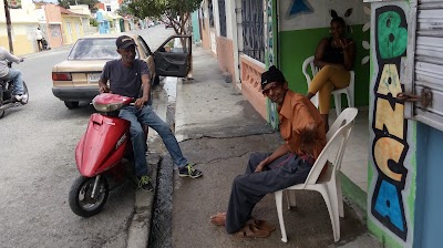 Photos of R y L electricidad