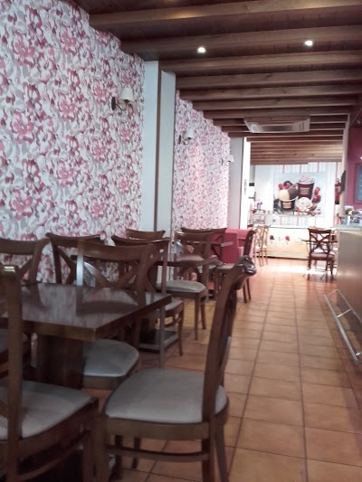 Photos of Cafeter&iacute;a-Pasteler&iacute;a Rotacapa
