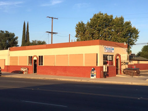 Frank And Jeanies Wash House Laundromat