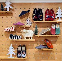 Photo n°4 de Espace C Chausseur à Marseille (Magasin de chaussures)