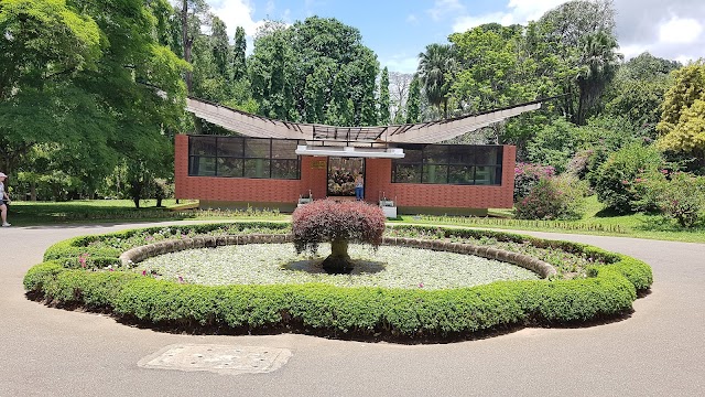 Royal Botanic Gardens