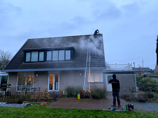 GDT Reinigingstechniek Gevelreiniging , Dakreiniging , Terrasreiniging